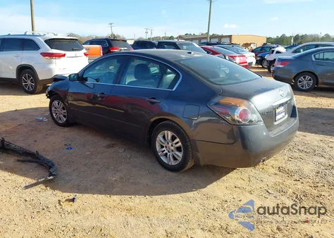 2010 Nissan Altima 2.5 S z USA, uszkodzony, nr VIN 1N4AL2AP5AN542353